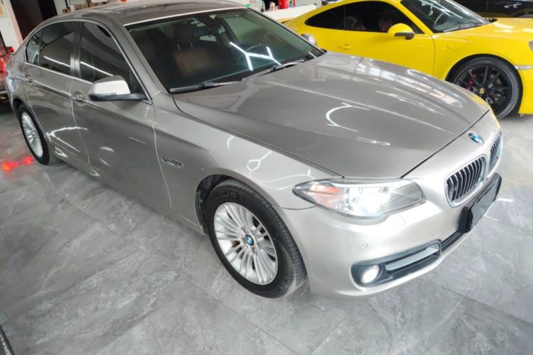 Used BMW 5 Series 2014 525Li Leading Model Exterior 1