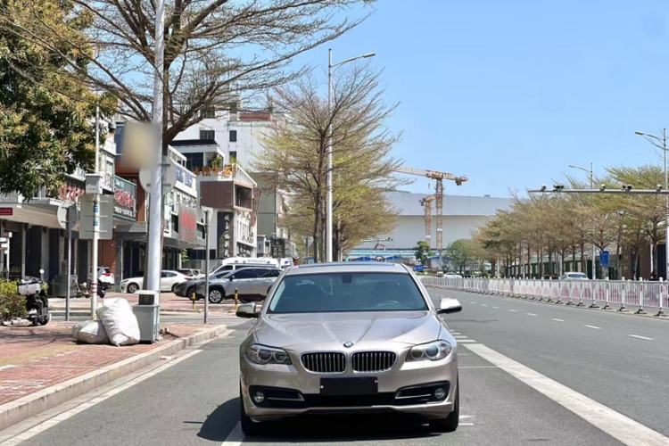 Used BMW 5 Series 2014 525Li Leading Model Exterior 2