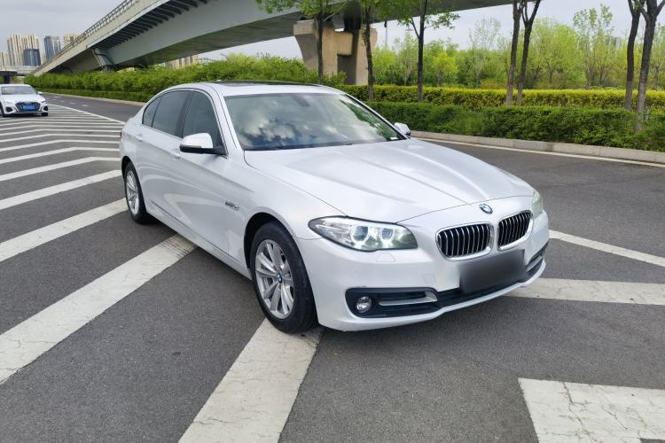 Used BMW 5 Series 2014 520Li Elegant Model Exterior 3