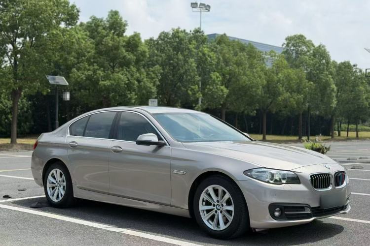 Used BMW 5 Series 2014 520i Elegant Edition Exterior 4