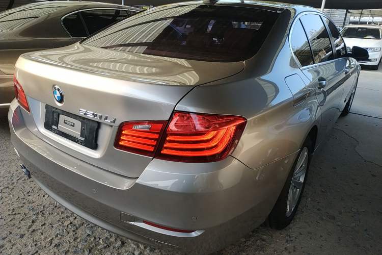 Used BMW 5 Series 2014 520Li Elegant Model Exterior 5