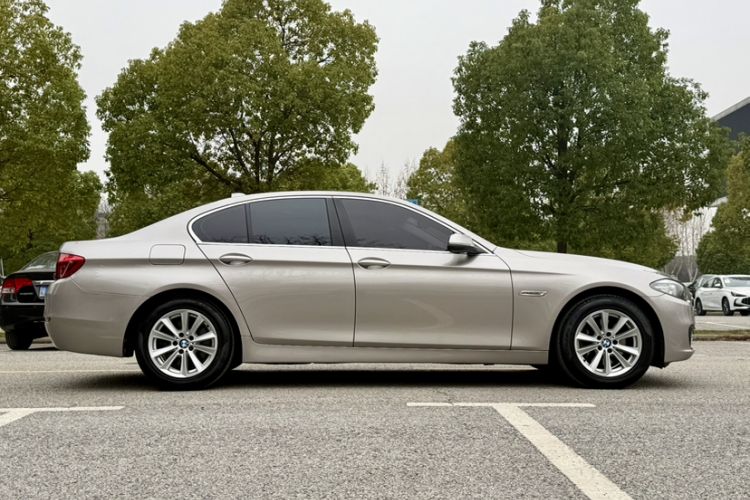 Used BMW 5 Series 2014 520i Elegant Edition Exterior 5