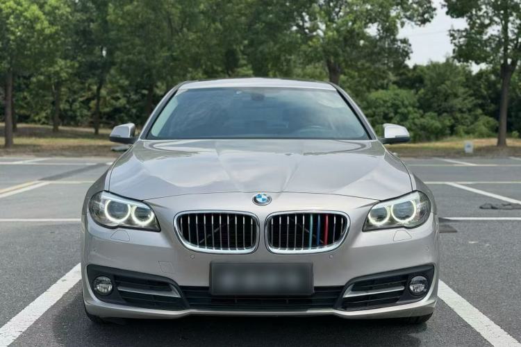 Used BMW 5 Series 2014 520i Elegant Edition Exterior 5