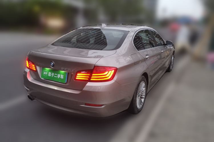 Used BMW 5 Series 2014 525Li Leading Model Exterior 5