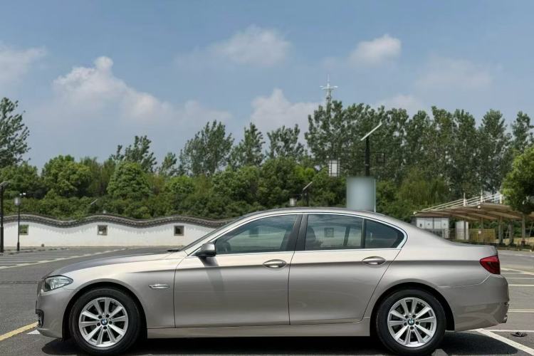 Used BMW 5 Series 2014 520i Elegant Edition Exterior 6