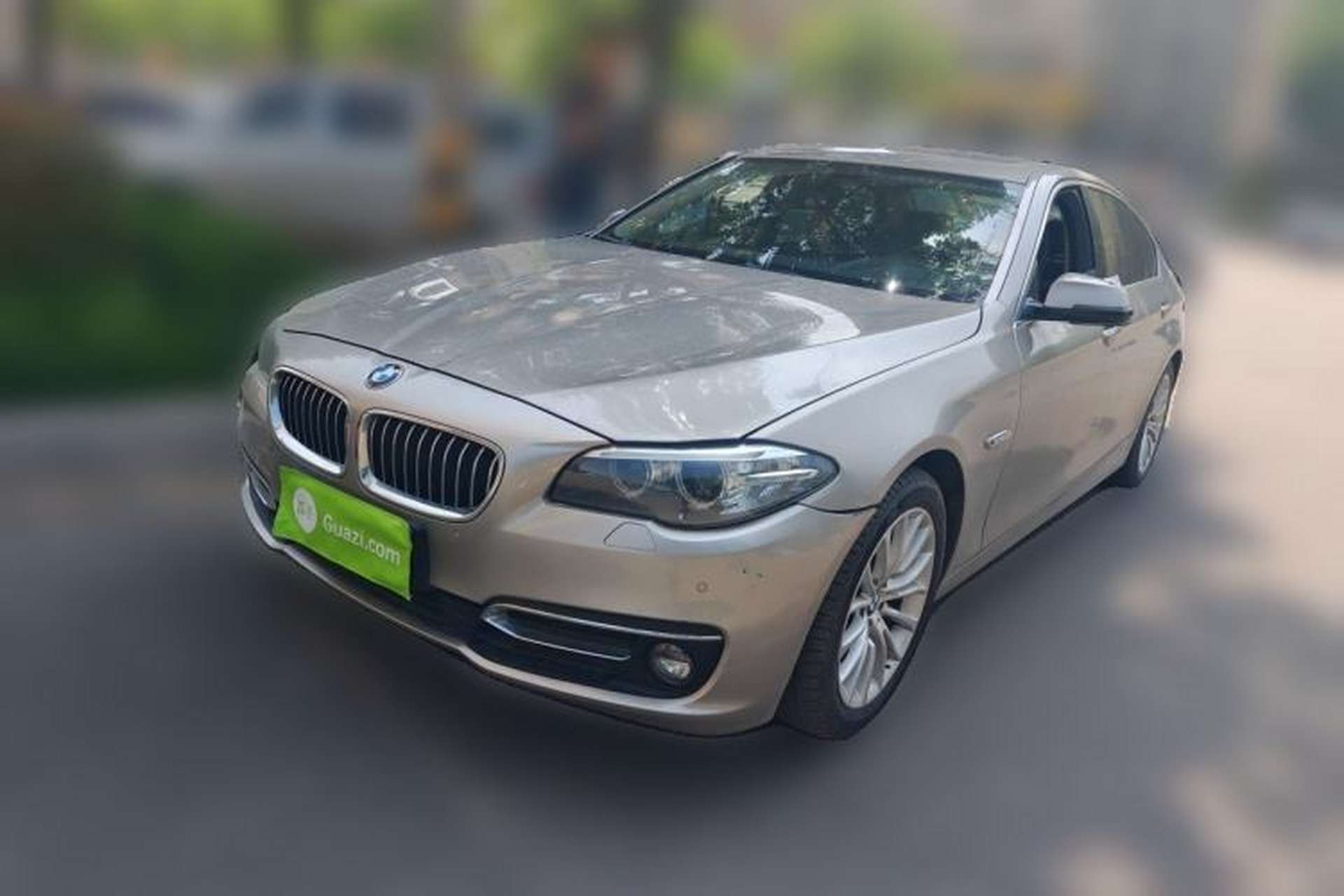 Used BMW 5 Series 2014 525Li Luxury Design Package Front Left 45 Deg