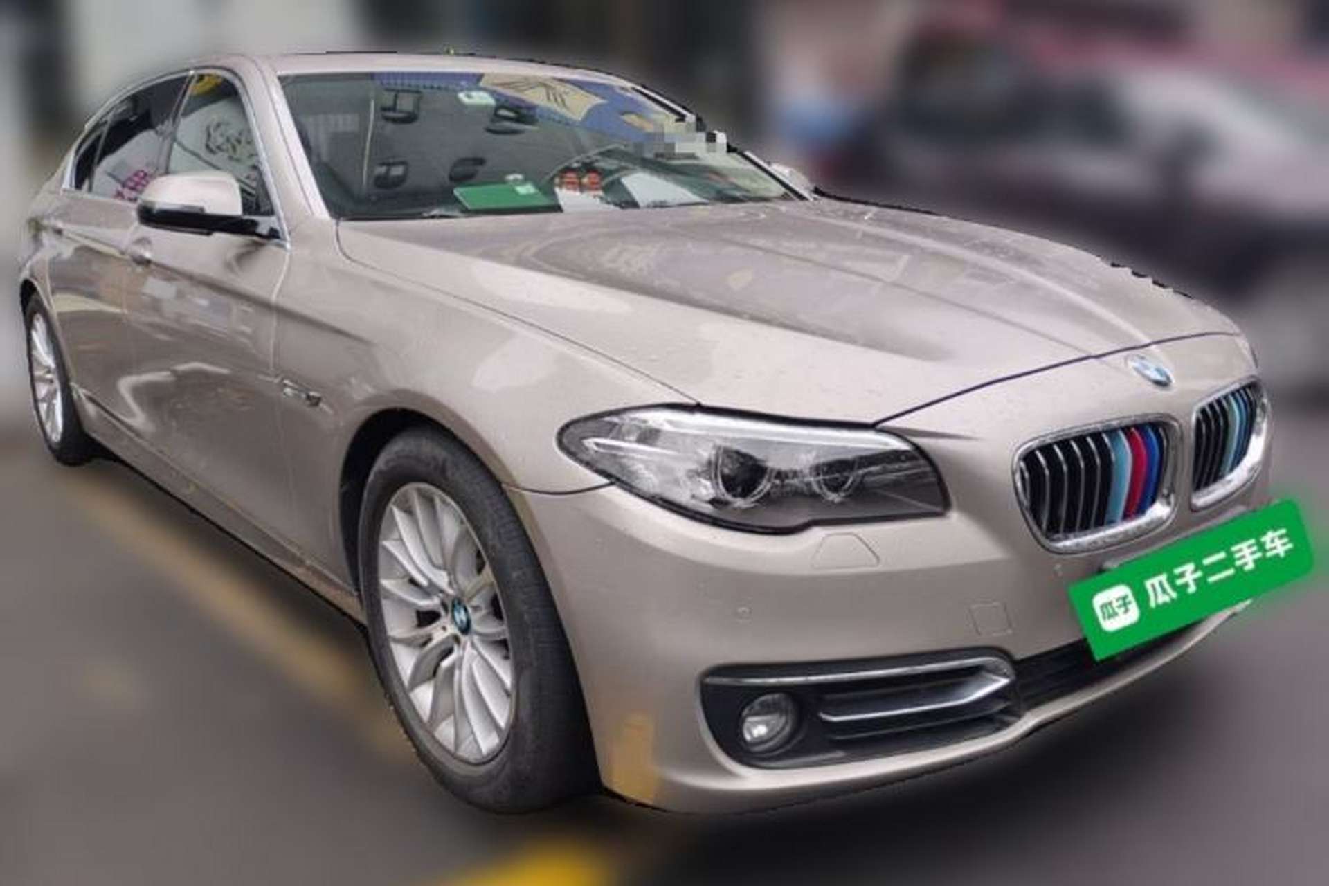 Used BMW 5 Series 2014 525Li Luxury Design Package Front Right 45 Deg