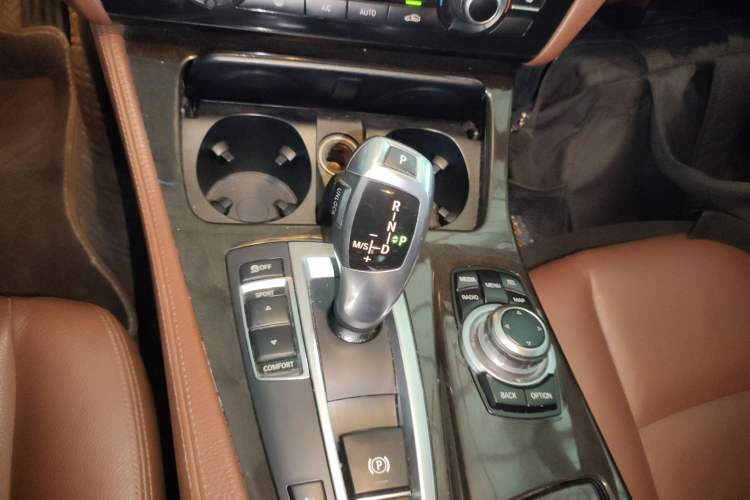 Used BMW 5 Series 2014 525Li Leading Model Gear Lever