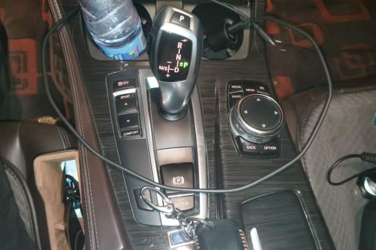 Used BMW 5 Series 2014 525Li Luxury Design Package Gear Lever