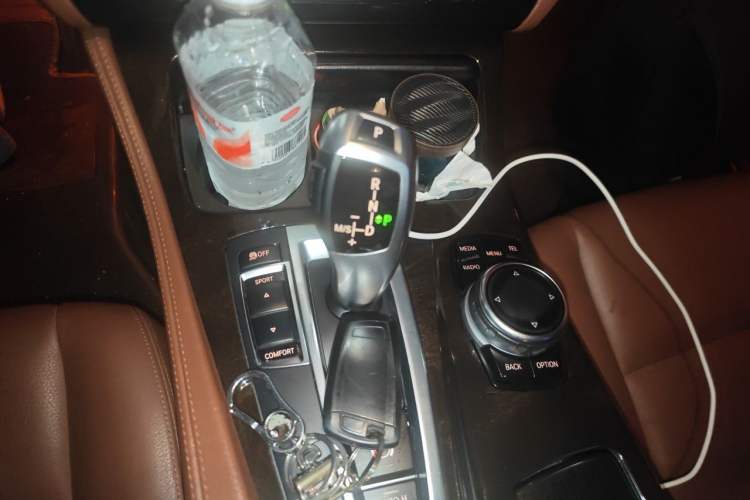 Used BMW 5 Series 2014 525Li Leading Model Gear Lever