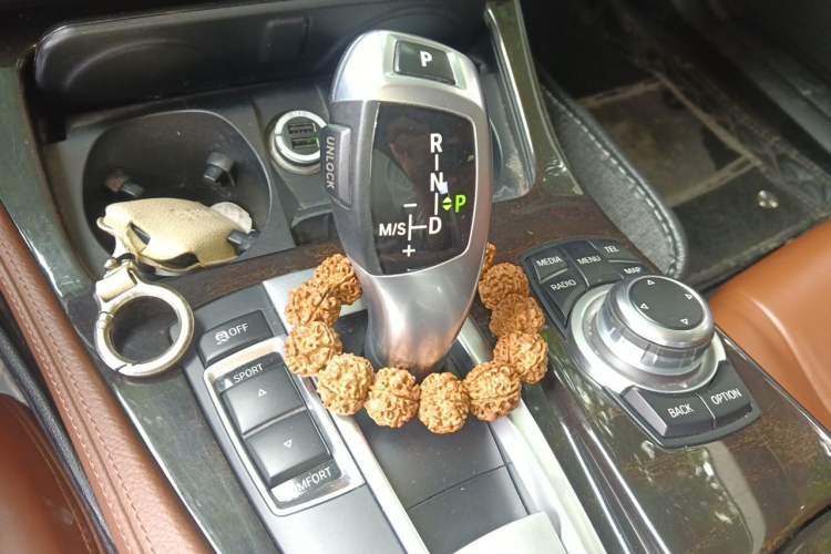 Used BMW 5 Series 2014 525Li Leading Model Gear Lever