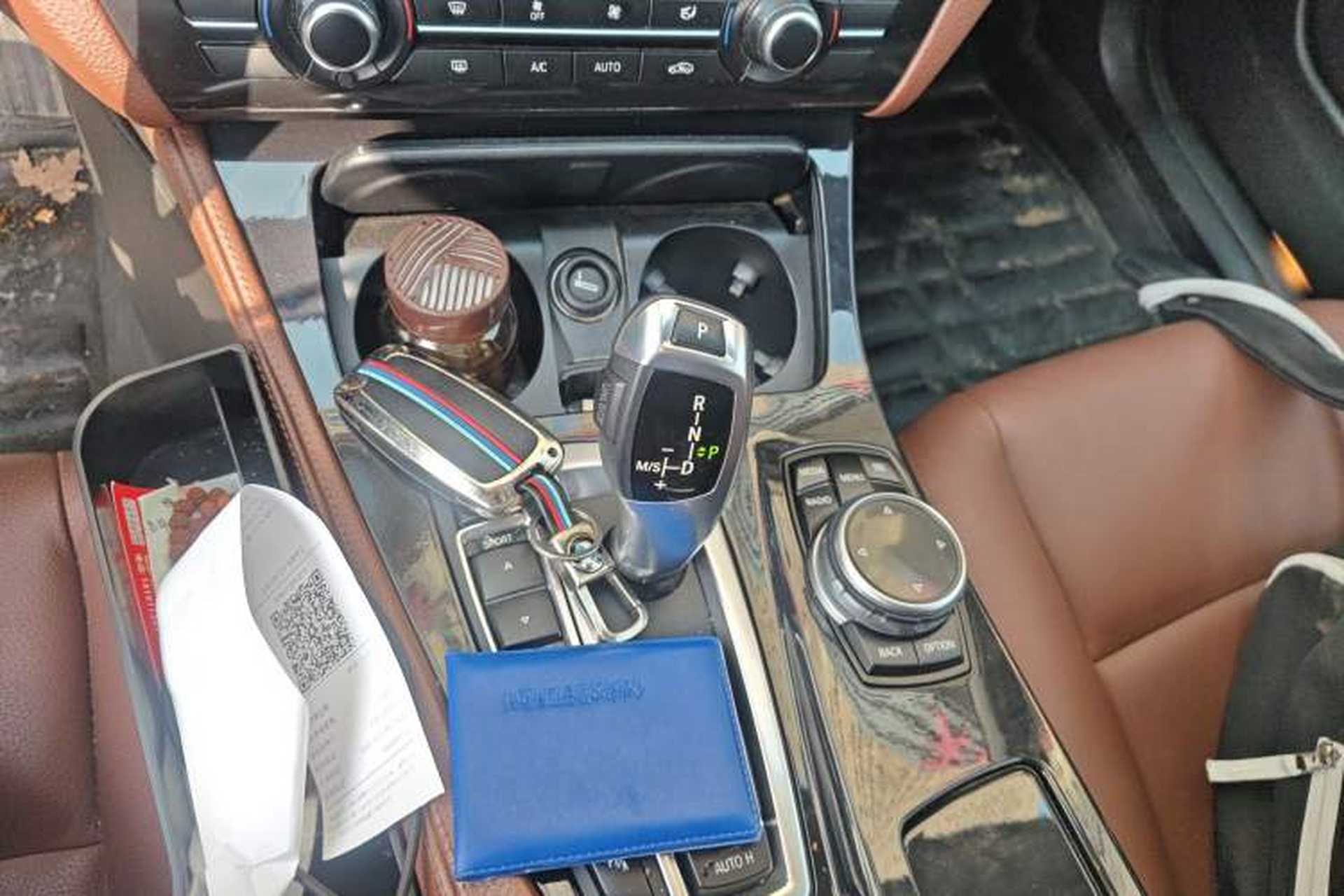 Used BMW 5 Series 2014 520Li Elegant Model Gear Lever