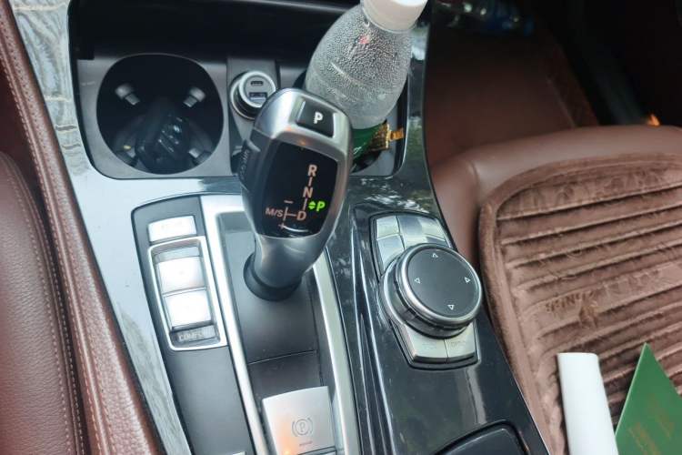 Used BMW 5 Series 2014 520Li Elegant Model Gear Lever