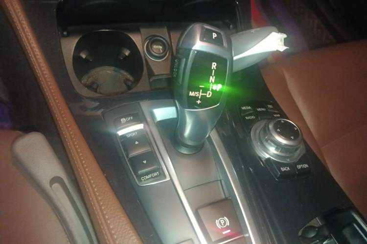 Used BMW 5 Series 2014 520Li Elegant Model Gear Lever