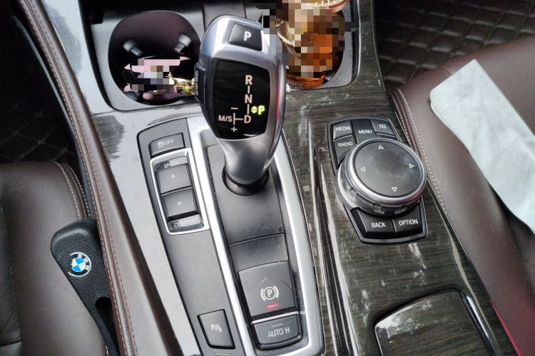 Used BMW 5 Series 2014 525Li Luxury Design Package Gear Lever