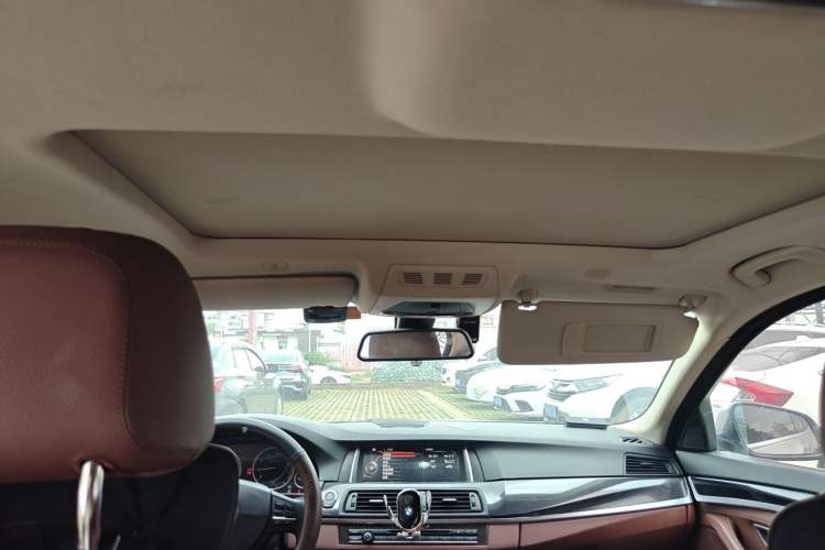 Used BMW 5 Series 2014 520Li Elegant Model Headliner