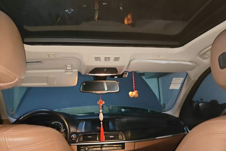 Used BMW 5 Series 2014 520Li Elegant Model Headliner