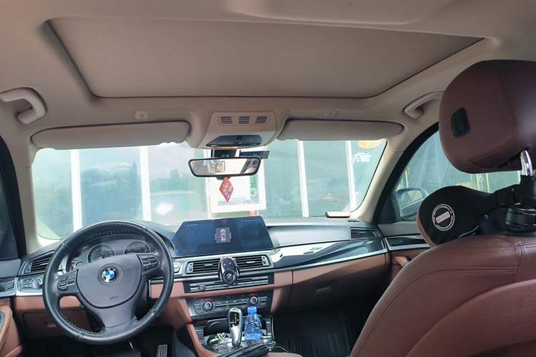 Used BMW 5 Series 2014 520Li Elegant Model Headliner