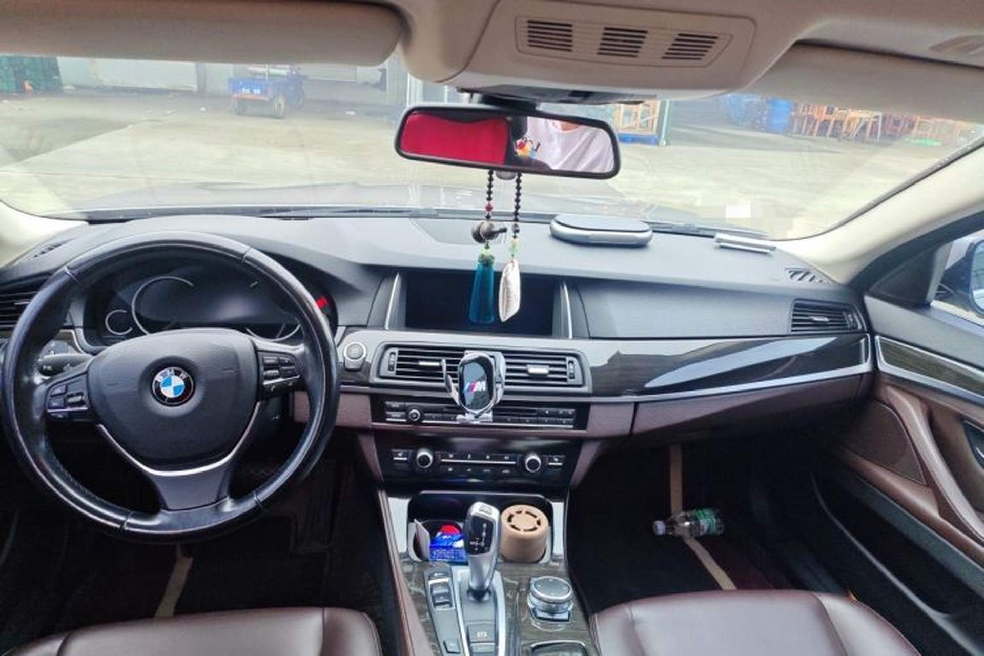 Used BMW 5 Series 2014 525Li Luxury Design Package Headliner