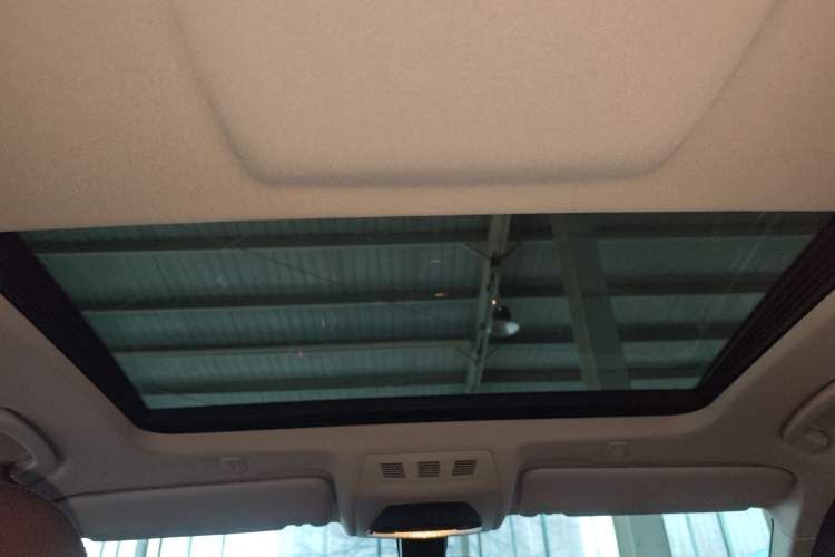 Used BMW 5 Series 2014 520Li Elegant Model Headliner