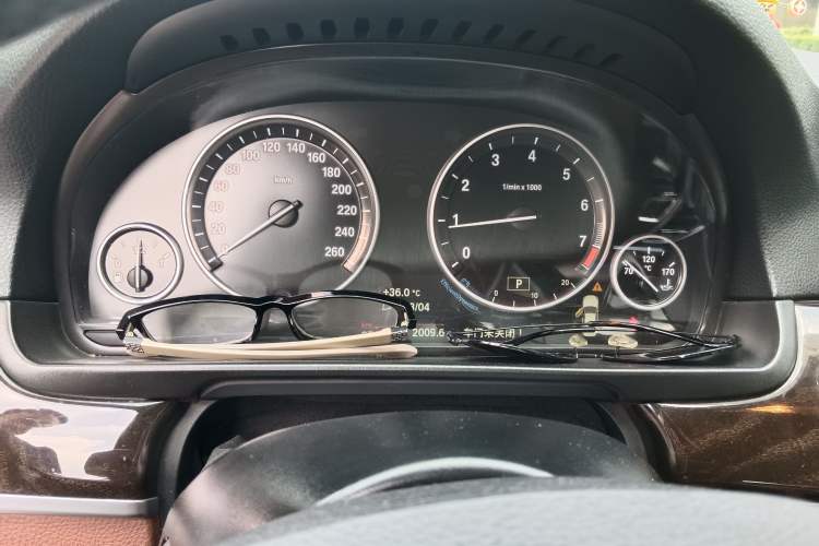Used BMW 5 Series 2014 528Li Luxury Design Package Instrument Cluster