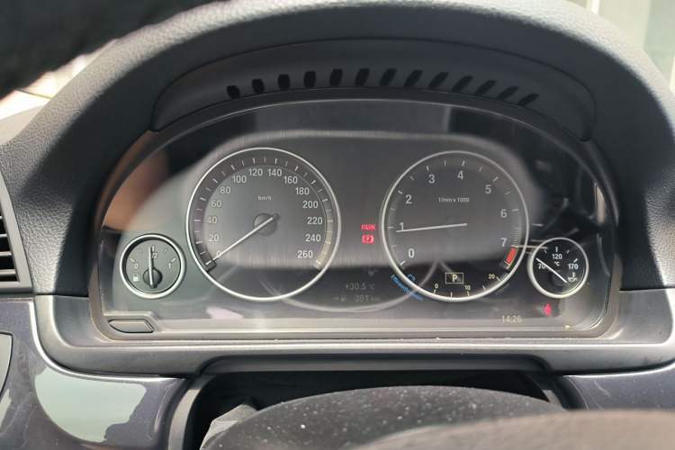 Used BMW 5 Series 2014 520Li Elegant Model Instrument Cluster