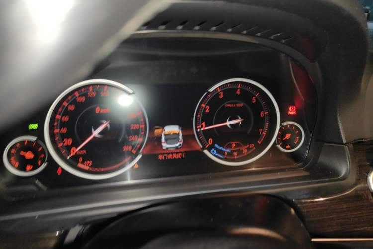 Used BMW 5 Series 2014 525Li Luxury Design Package Instrument Cluster