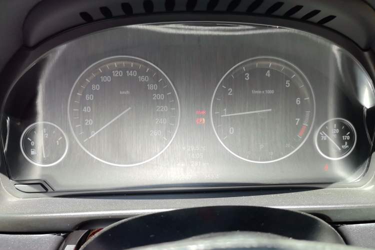 Used BMW 5 Series 2014 520Li Elegant Model Instrument Cluster