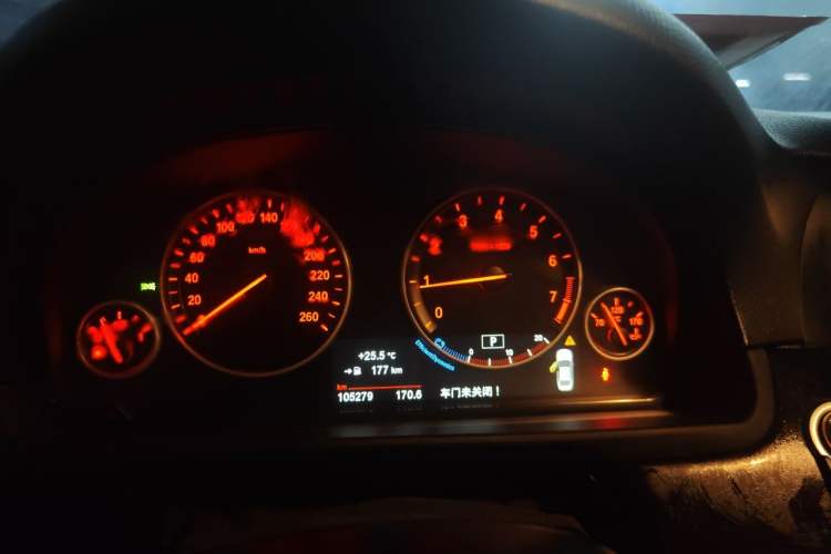 Used BMW 5 Series 2014 525Li Leading Model Instrument Cluster