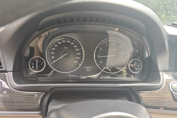 Used BMW 5 Series 2014 525Li Luxury Design Package Instrument Cluster
