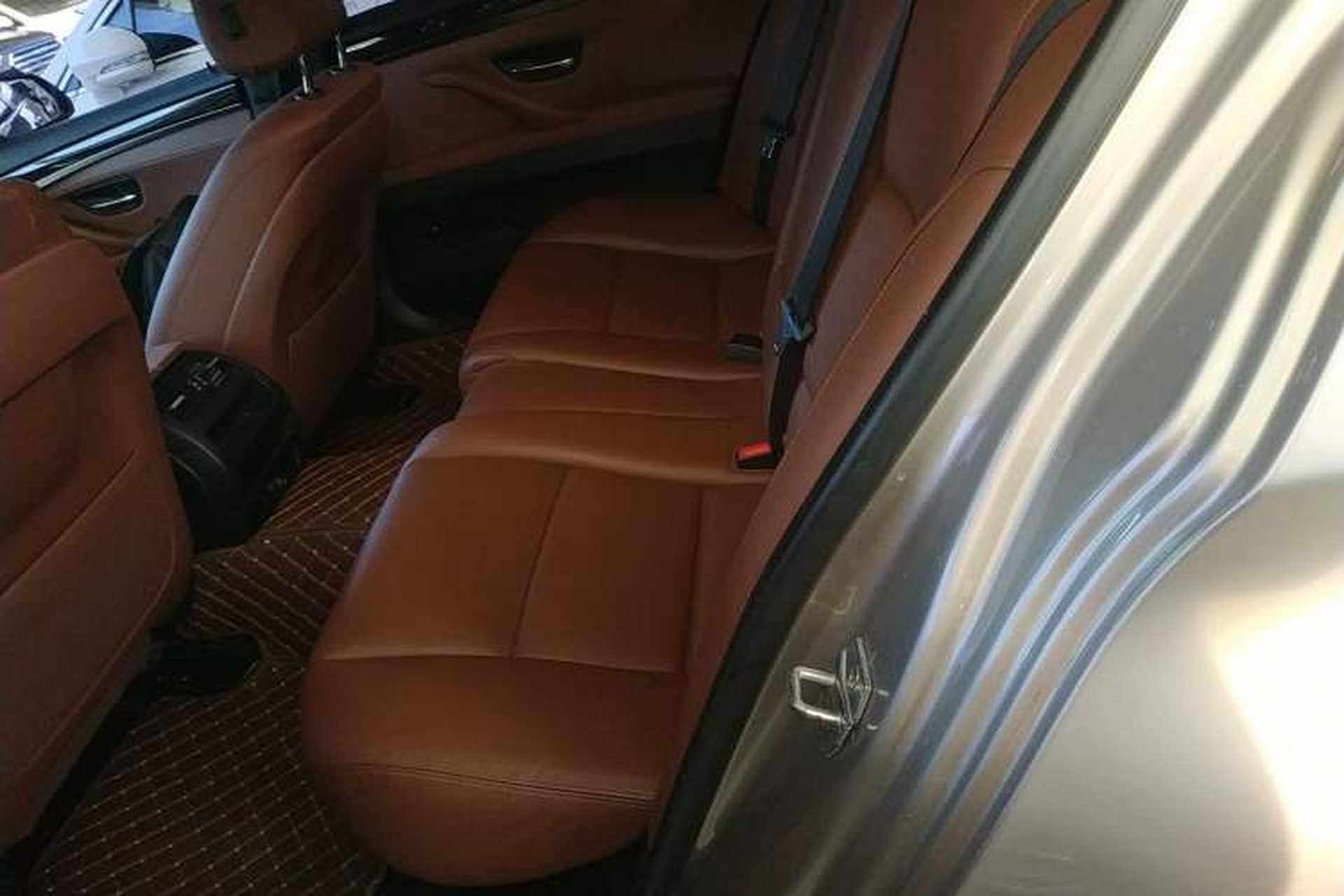 Used BMW 5 Series 2014 520Li Elegant Model Interior 4
