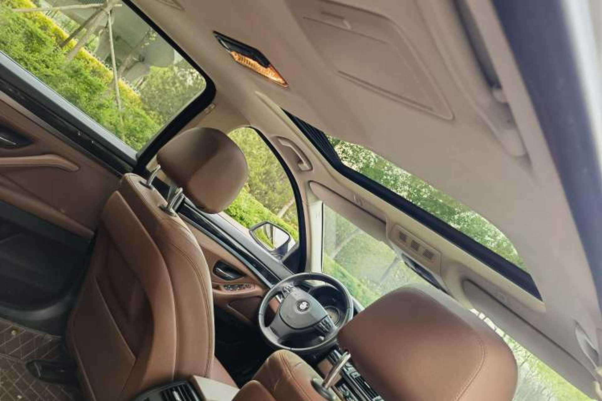 Used BMW 5 Series 2014 520Li Elegant Model Interior 4