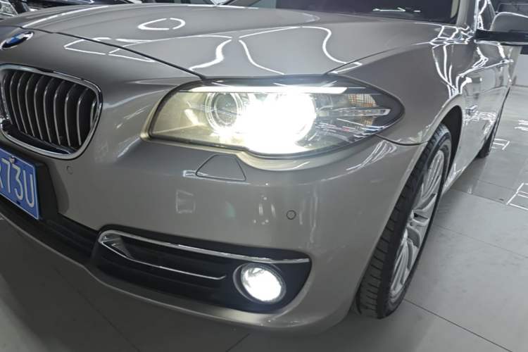 Used BMW 5 Series 2014 525Li Luxury Design Package Left Front Headlight