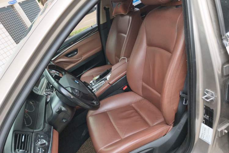 Used BMW 5 Series 2014 520Li Elegant Model Left Front Seat