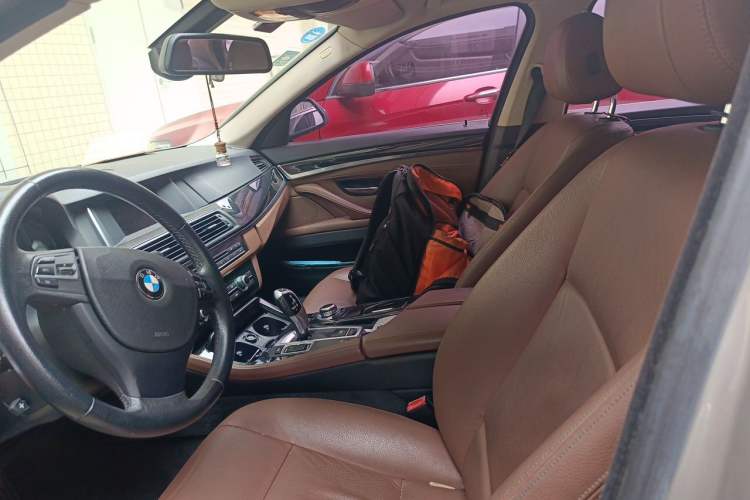 Used BMW 5 Series 2014 520Li Elegant Model Left Front Seat