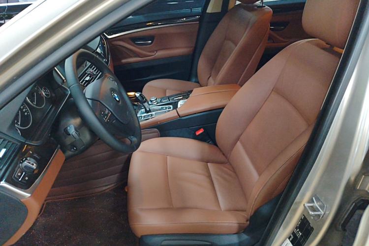 Used BMW 5 Series 2014 525Li Leading Model Left Front Seat