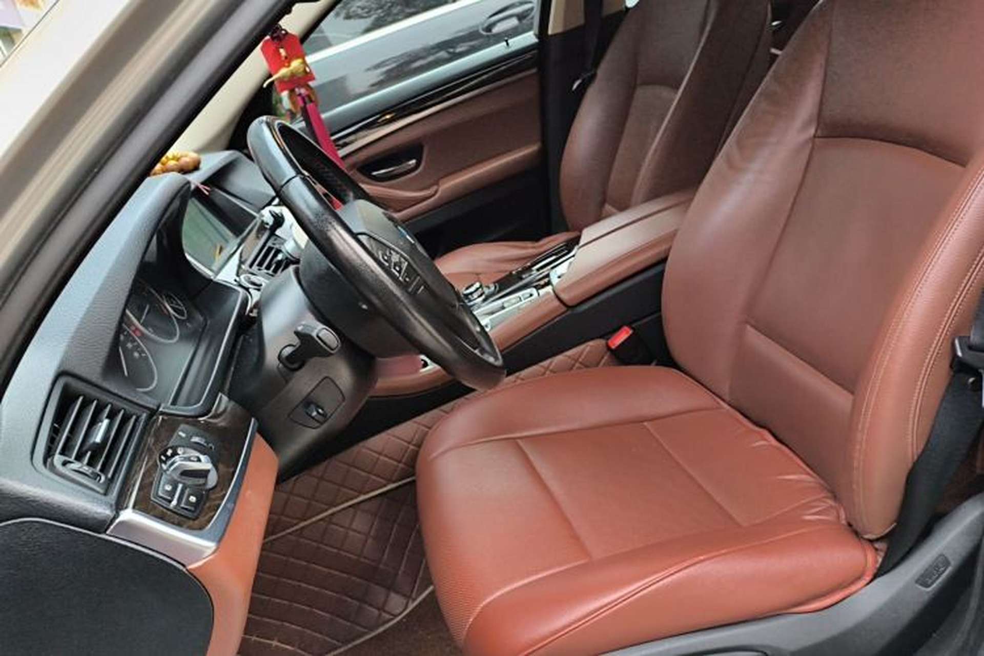 Used BMW 5 Series 2014 525Li Leading Model Left Front Seat