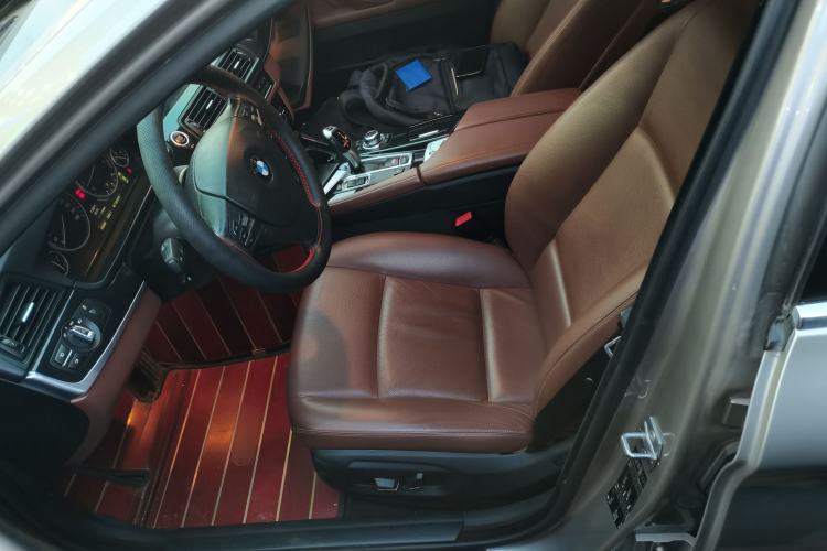 Used BMW 5 Series 2014 520i Elegant Edition Left Front Seat
