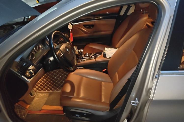 Used BMW 5 Series 2014 520Li Elegant Model Left Front Seat