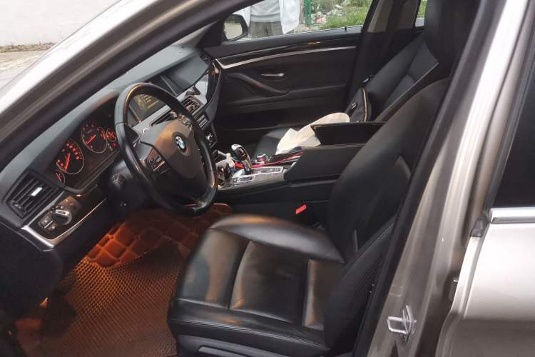 Used BMW 5 Series 2014 525Li Leading Model Left Front Seat