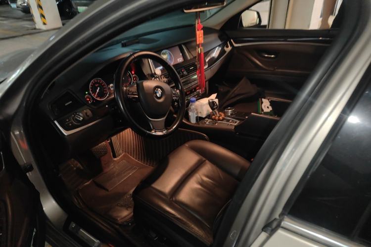 Used BMW 5 Series 2014 525Li Luxury Design Package Left Front Seat