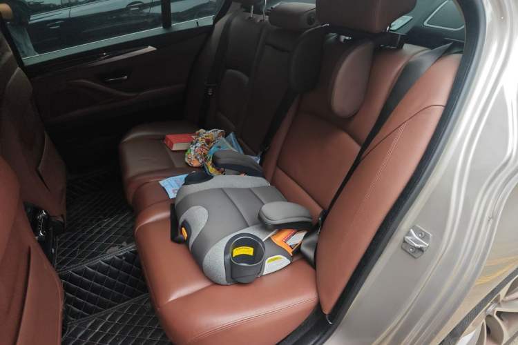 Used BMW 5 Series 2014 528Li Leading Model Left Rear Seat