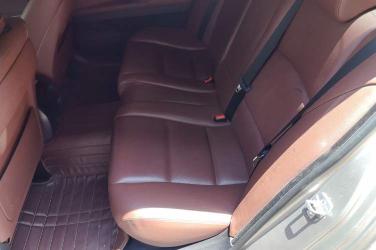 Used BMW 5 Series 2014 520Li Elegant Model Left Rear Seat