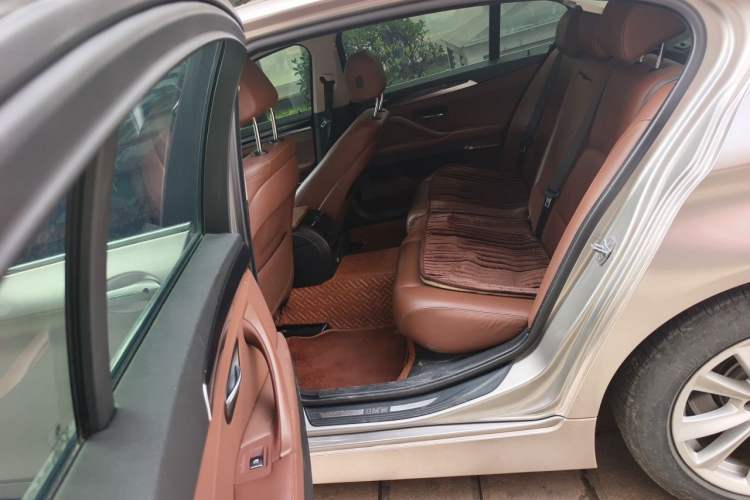 Used BMW 5 Series 2014 520Li Elegant Model Left Rear Seat