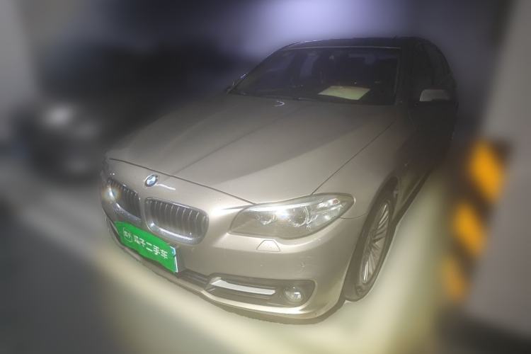 Used BMW 5 Series 2014 525Li Leading Model Guazi used car, China used car export, Used car for sale, Used cars, Cheapest cars for sale