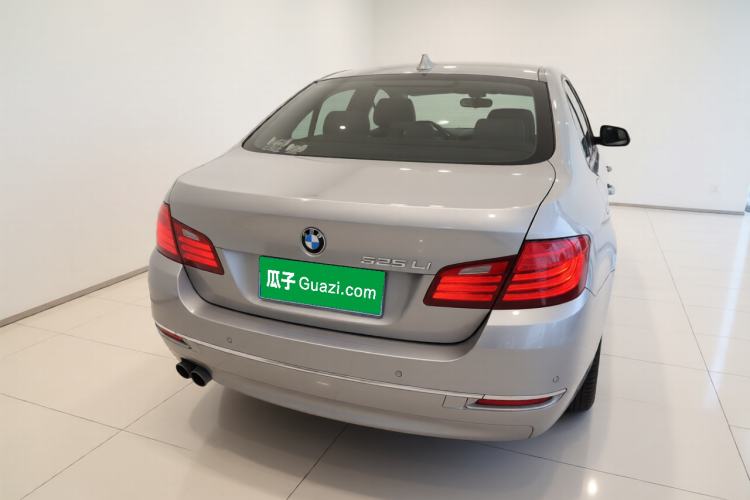 Used BMW 5 Series 2014 525Li Luxury Design Package Rear