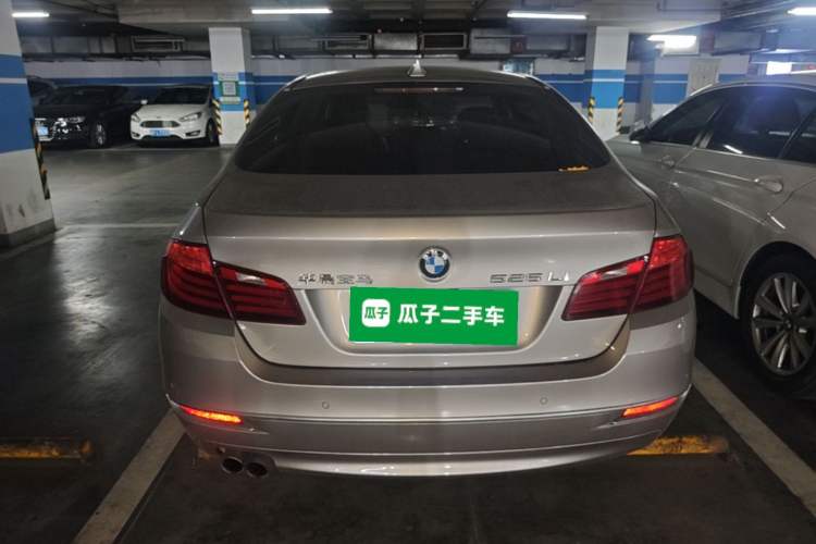 Used BMW 5 Series 2014 525Li Luxury Design Package Rear
