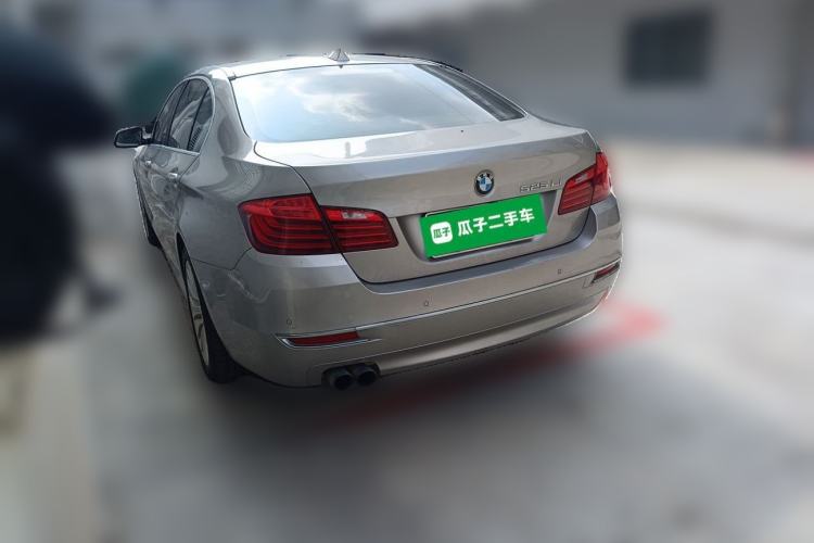 Used BMW 5 Series 2014 525Li Luxury Design Package Rear Left 45 Deg