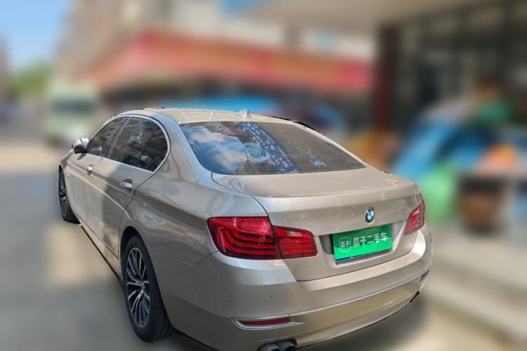 Used BMW 5 Series 2014 525Li Luxury Design Package Rear Left 45 Deg