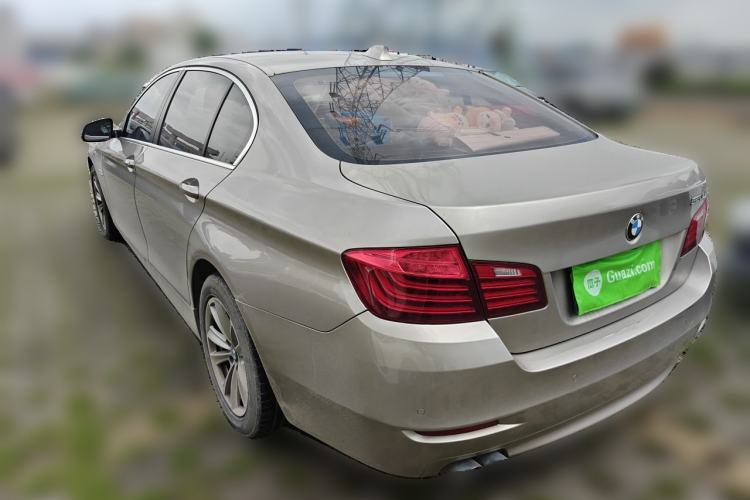 Used BMW 5 Series 2014 520Li Elegant Model Rear Left 45 Deg
